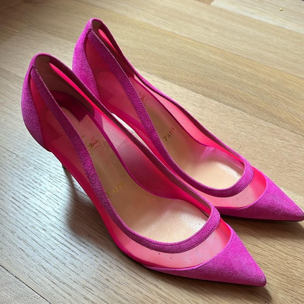 Christian Louboutin Suede Mesh Accents Pumps Barbie pink size 38.5